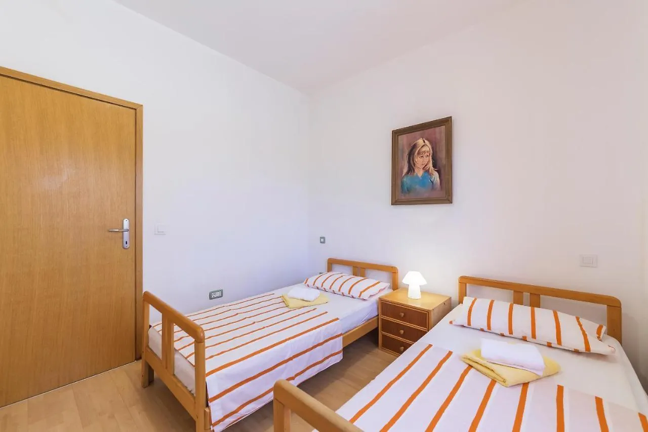 Apartments Pino Pula Κροατία
